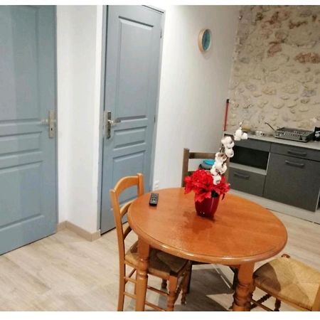 Le Studio Apartment Saint-Jean-en-Royans Exterior foto