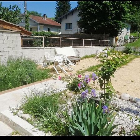 Le Studio Apartment Saint-Jean-en-Royans Exterior foto